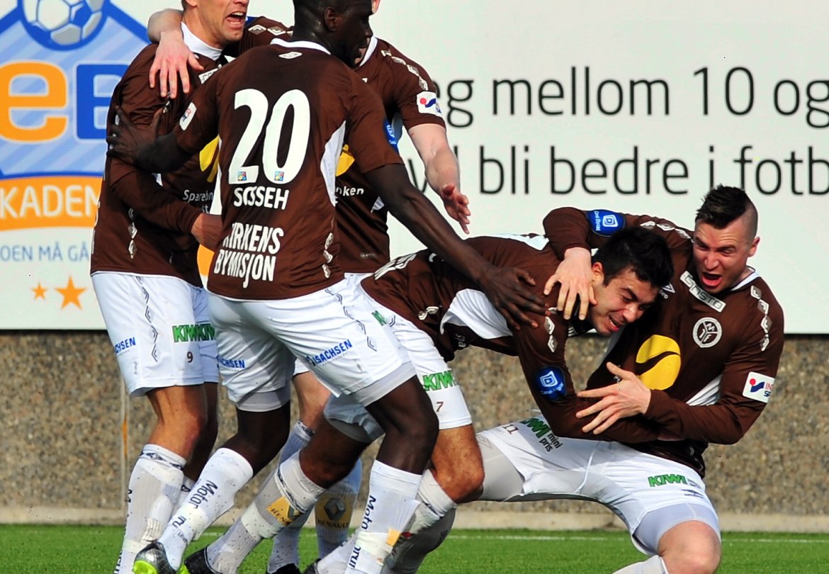 2015: Den første eliteseriekampen i Mjøndalen på 22 år. Viking ble slått 1-0.
